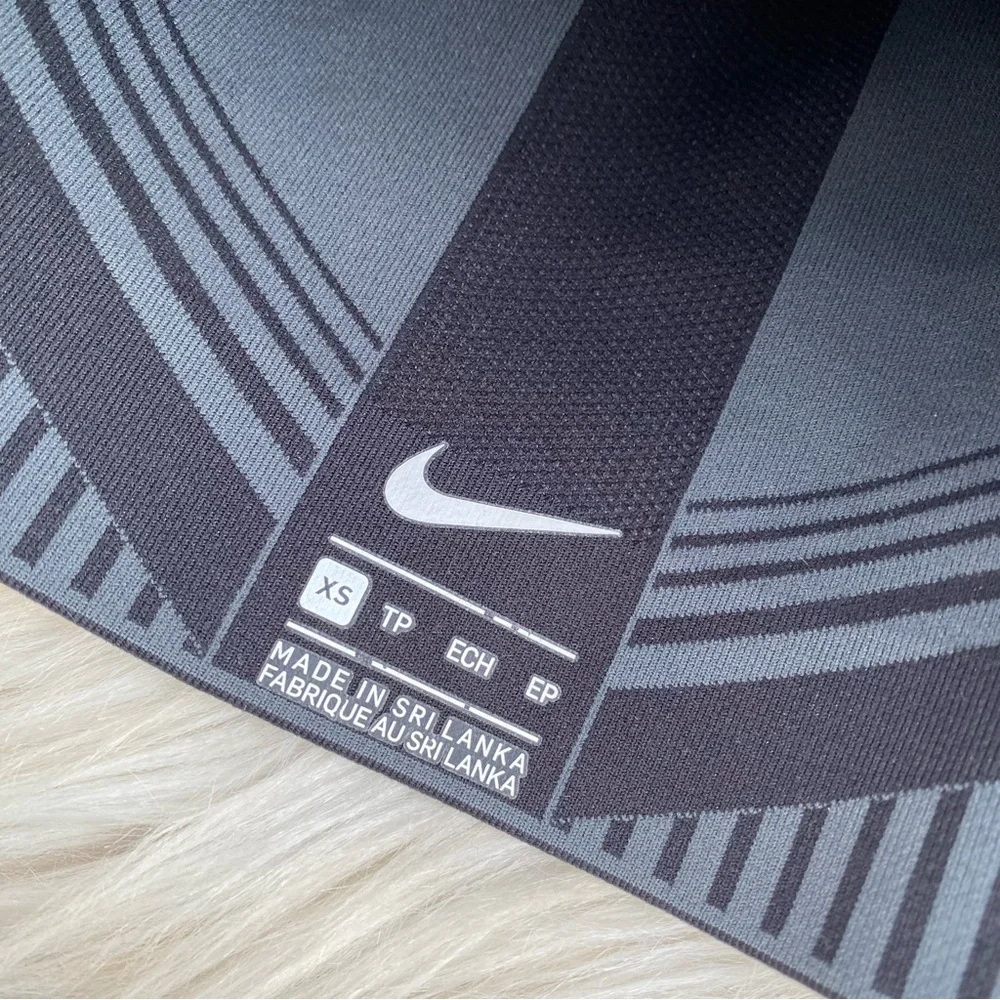 Nike black gray compression sports bra XS